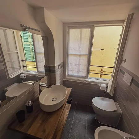 Genoa's Roof Garden 4* Genova